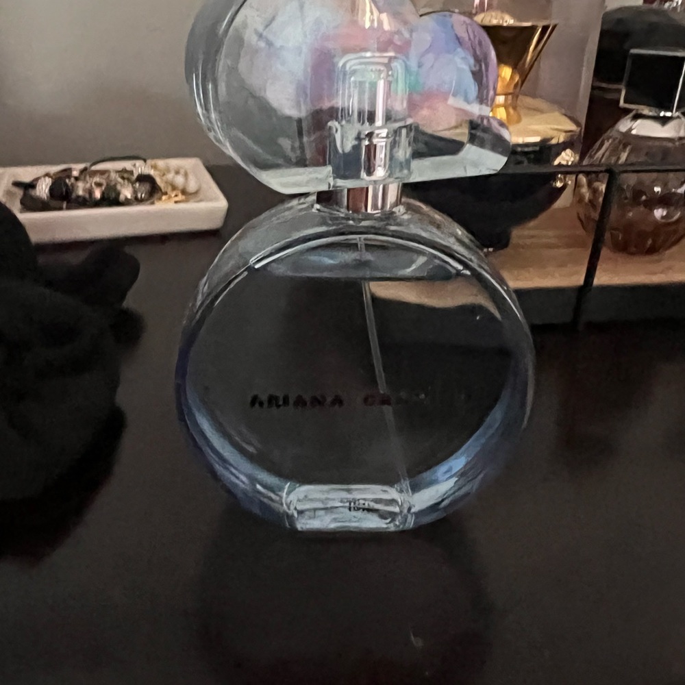 Ariana grande cloud perfume 3.4